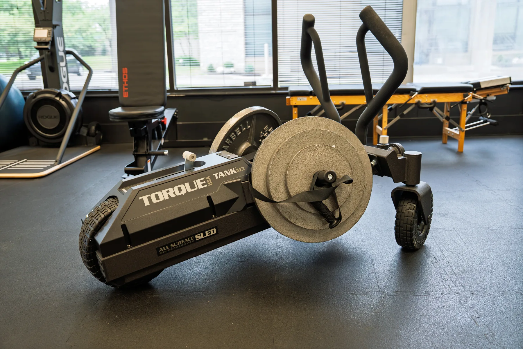 Cable and machine stations in the gym